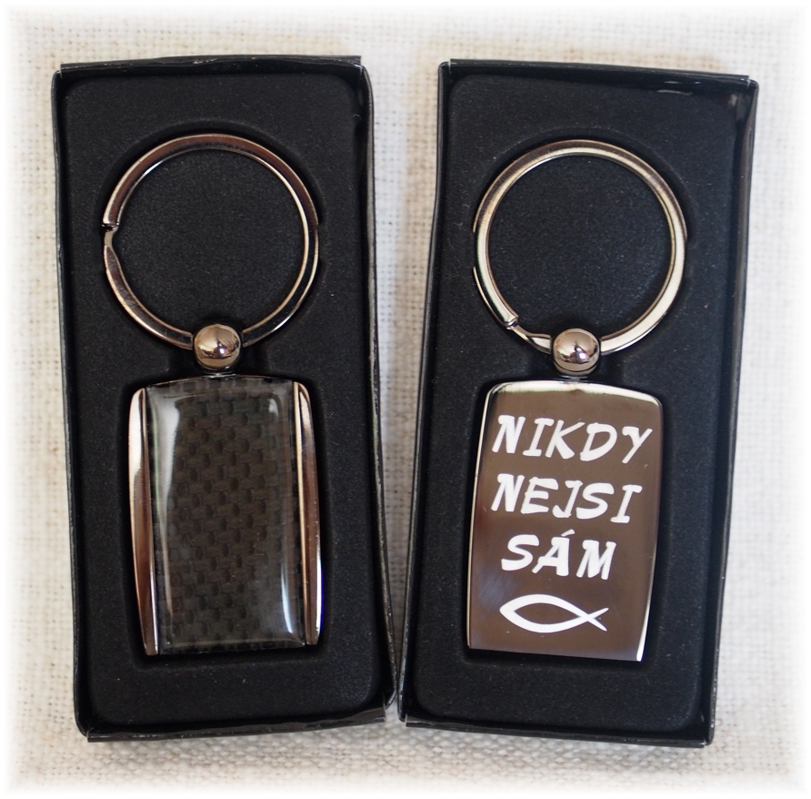 Klíčenka LUX nerez karbon - Nikdy nejsi sám