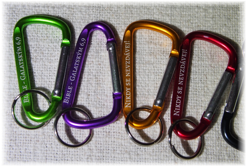 Karabina s kroužkem malá - Nikdy se nevzdávej!