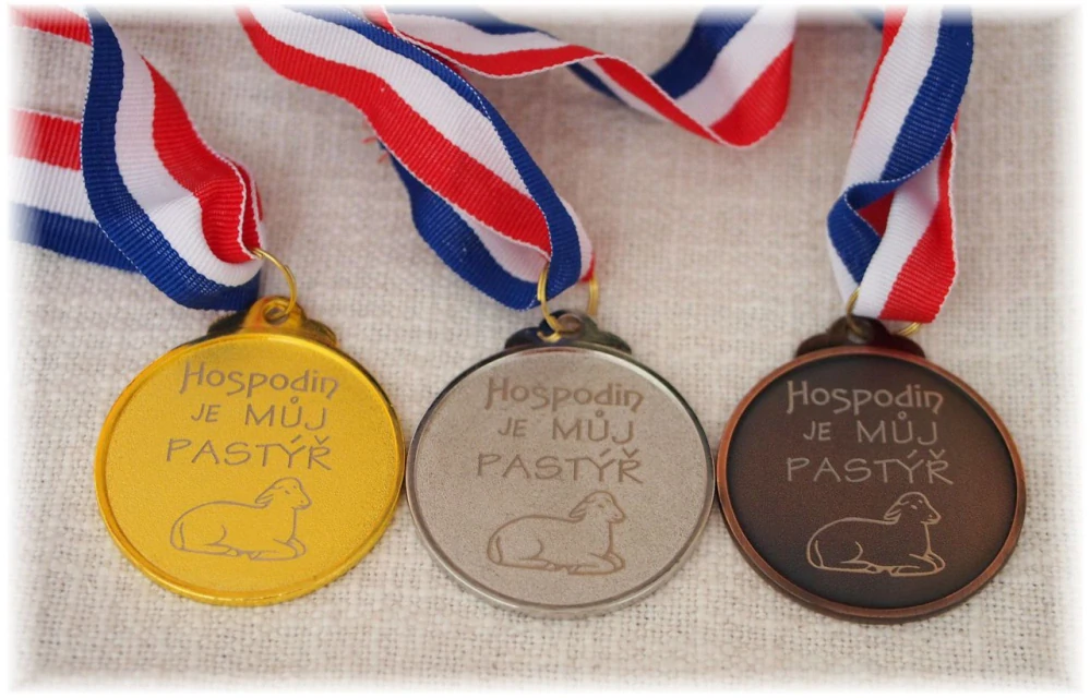 Medaile se šňůrkou